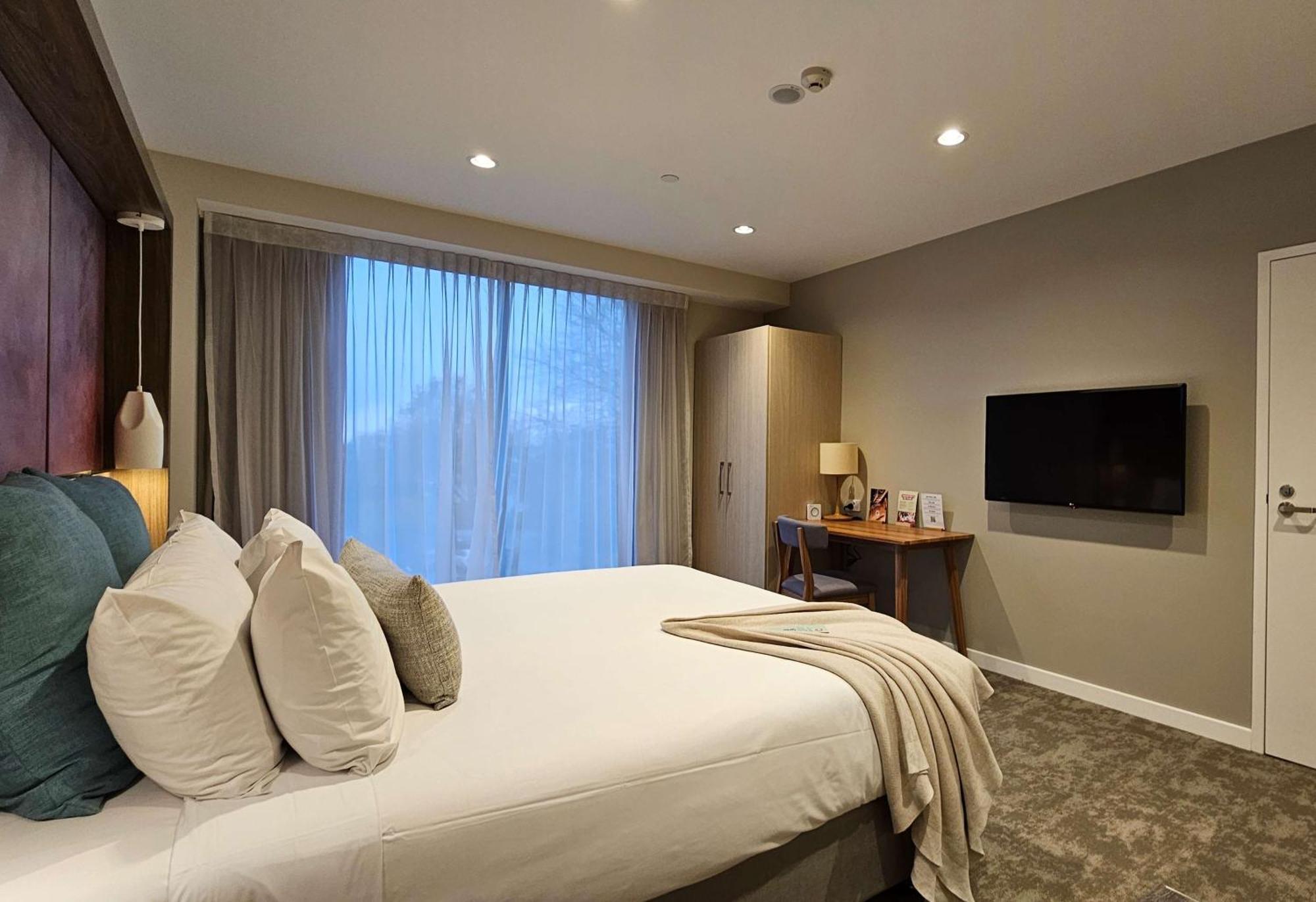 Sudima Christchurch City Exterior photo A bedroom at the hotel
